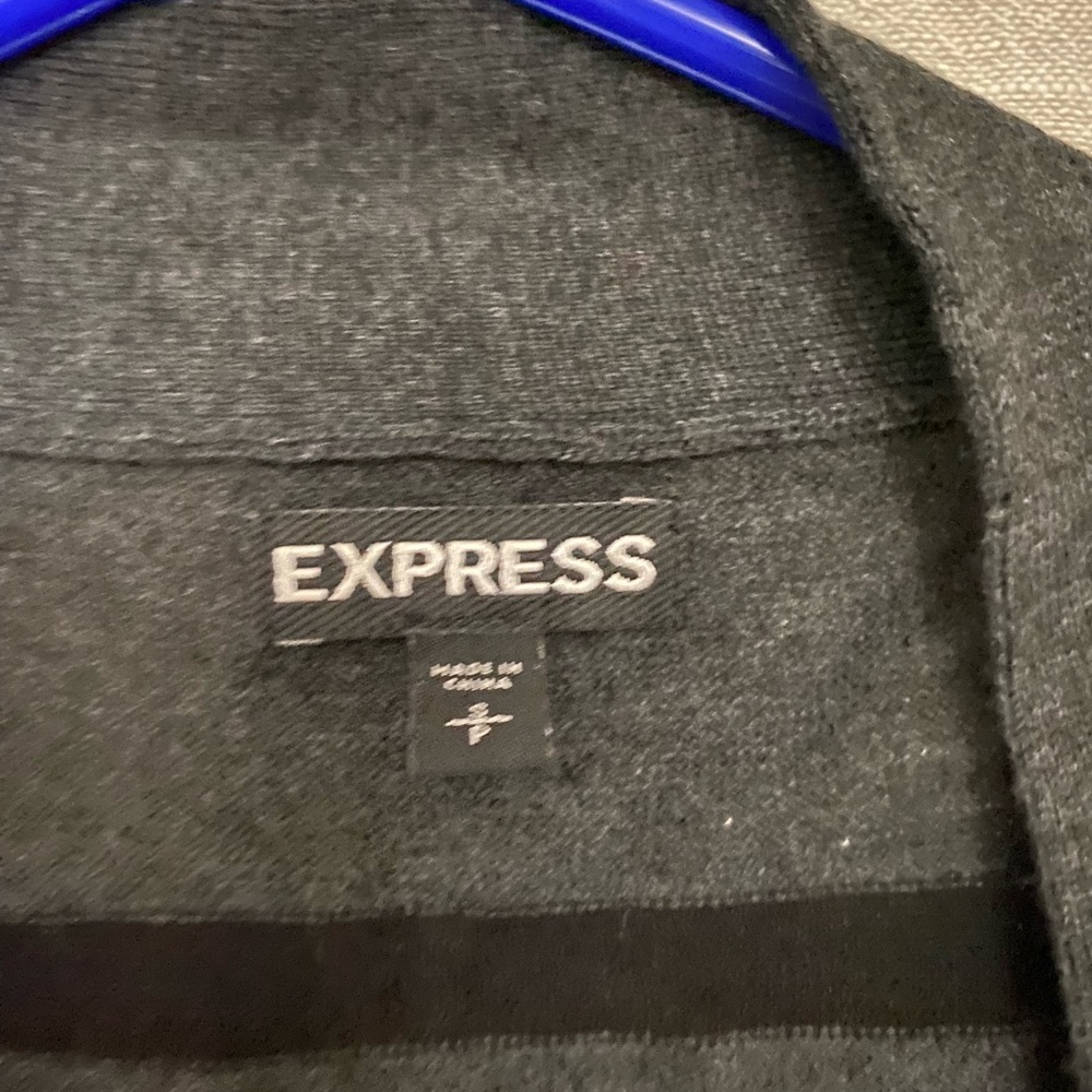 Express cardigan-size small - Picture 3 of 4